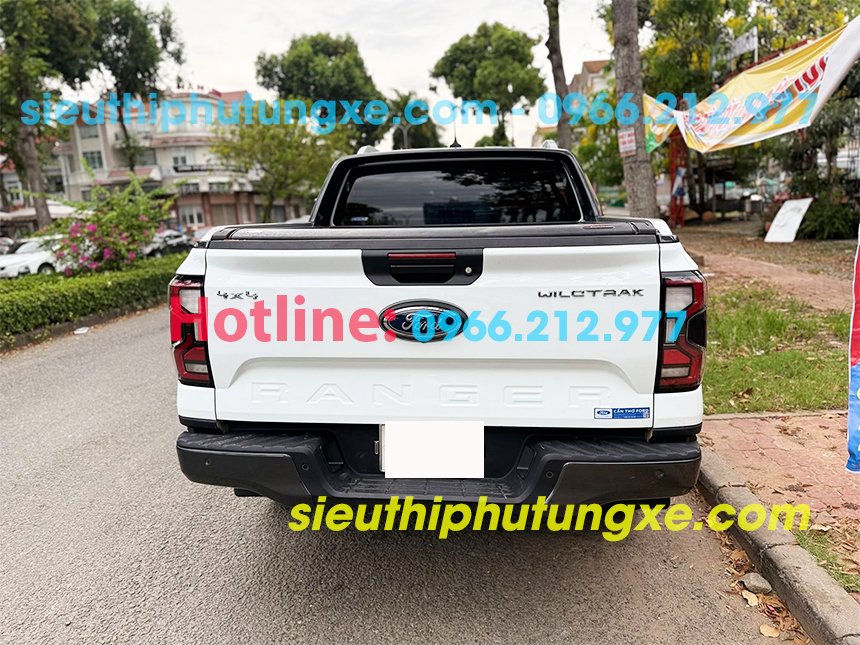 Đèn hậu Vland xe Ford Ranger