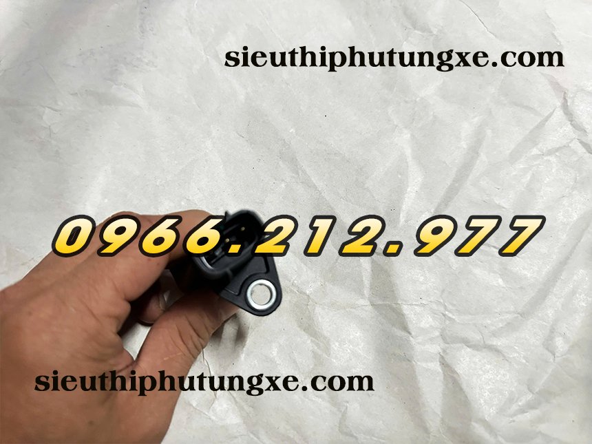 Cảm biến cốt máy xe tải ISUZU QKR 230