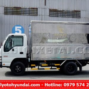 xe-tai-isuzu-qkr77fe4-2t4-thung-kin-h645-600x450