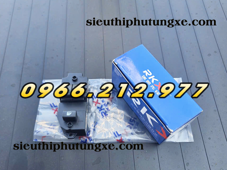 Công tắc bấm kính bên tài xe tải Đô Thành IZ65 IZ350